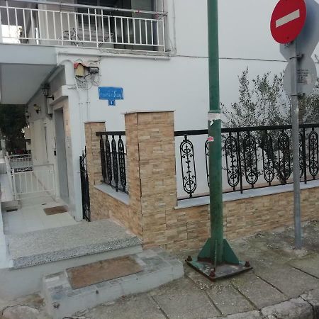 Aigaiou House Apartment Tesalonika Bagian luar foto