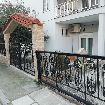 Aigaiou House Apartment Tesalonika Bagian luar foto
