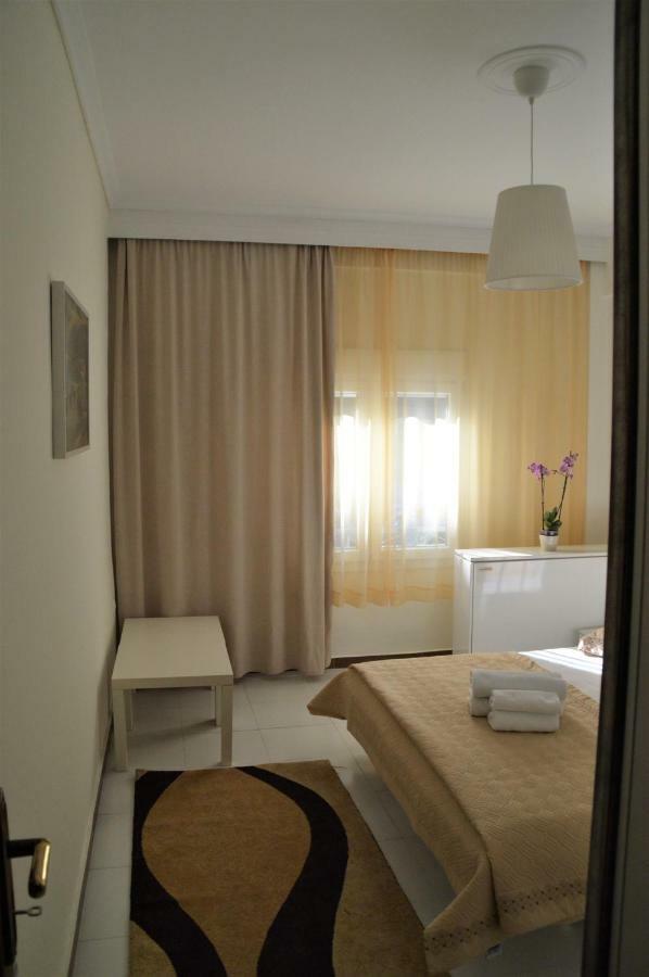 Aigaiou House Apartment Tesalonika Bagian luar foto