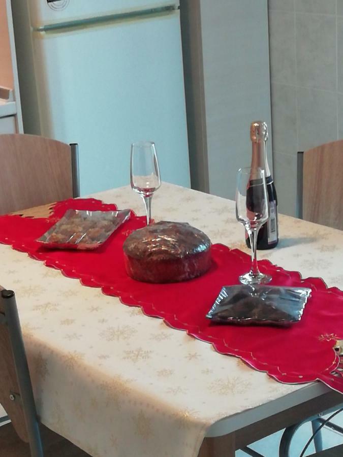 Aigaiou House Apartment Tesalonika Bagian luar foto